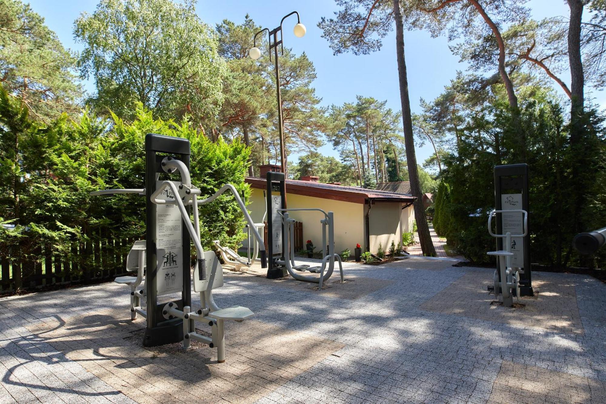 Osrodek Wypoczynkowy Relaks I Apartamenty Leba Luaran gambar